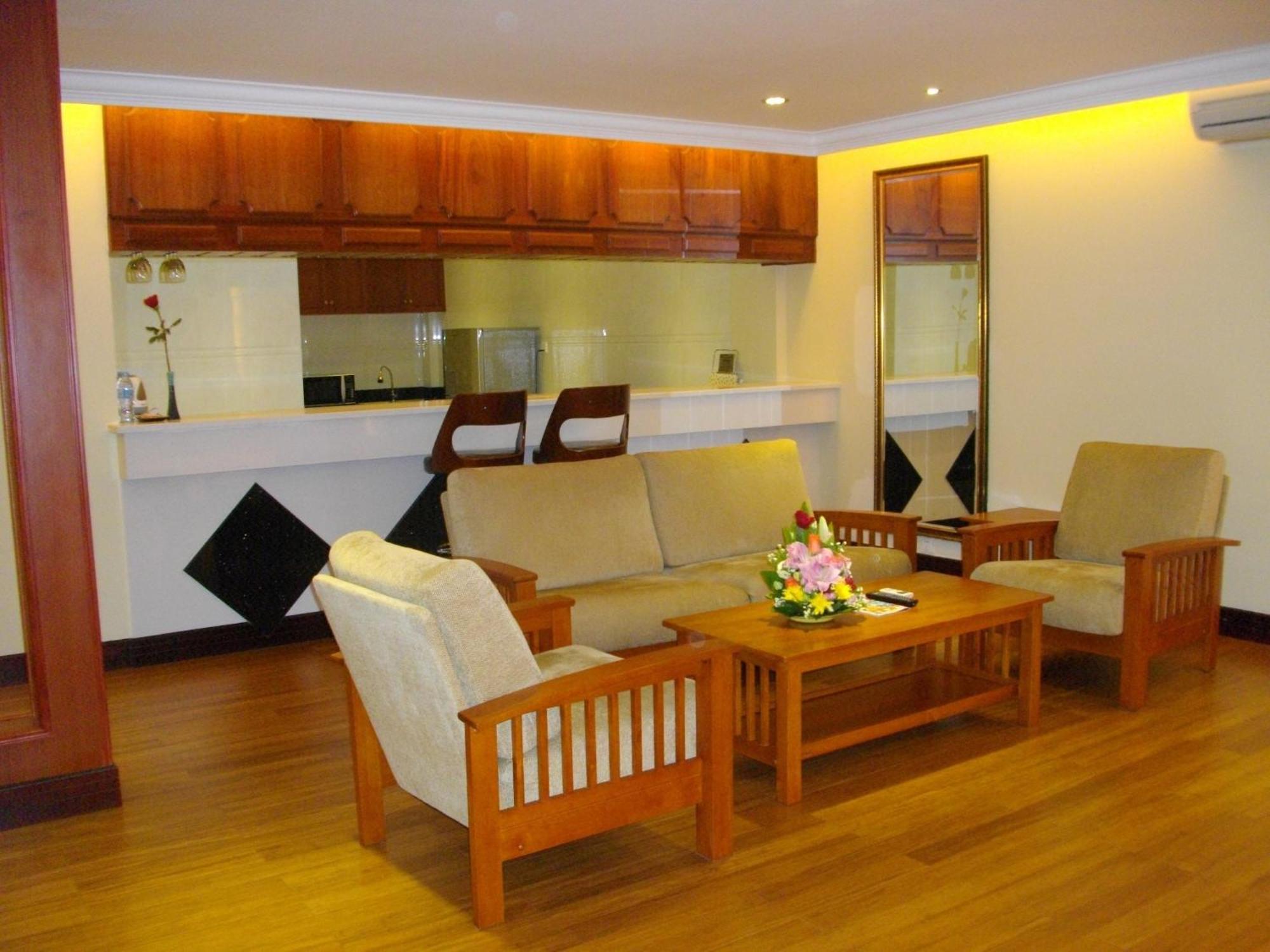 Lux Riverside Hotel & Apartment Phnom Penh Rum bild
