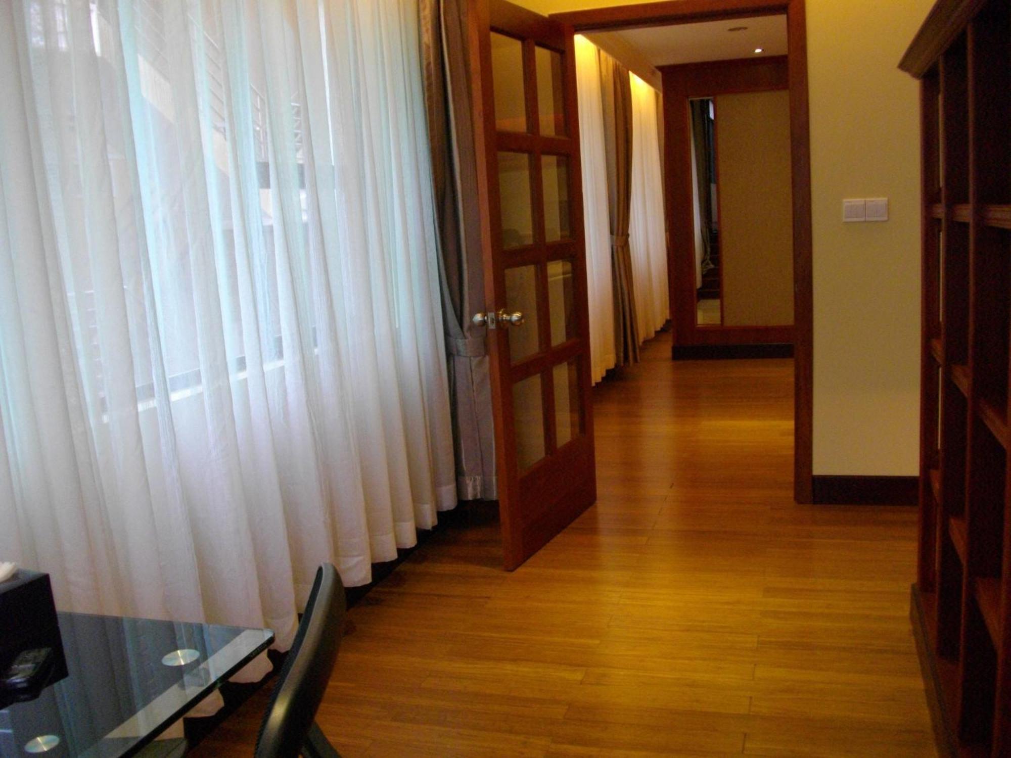 Lux Riverside Hotel & Apartment Phnom Penh Rum bild